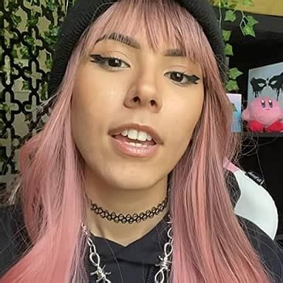 luna bloom age|Luna Bloom (TikTok Star)